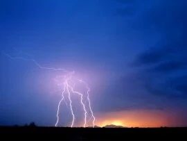 Electric Evening, Picacho Peak, Arizona - 1600x1.jpg (click to view)