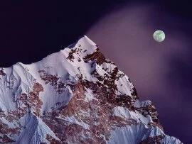 Mount Nuptse, Nepal -  - ID 38227.jpg (click to view)