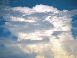 Pillow in the Sky -  - ID 40086.jpg (click to view)