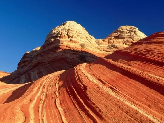 Sandstone Striations, Colorado Plateau, Utah - 1.jpg (click to view)