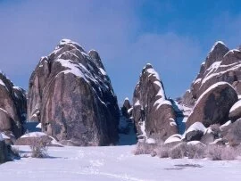 Snow Hills, Owens Valley, California - 800x600 -.jpg (click to view)