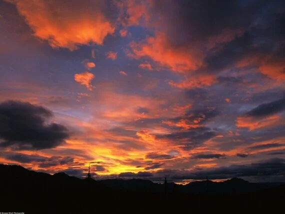 Sunrise Teklanika River Valley, Denali,  Alaska .jpg (click to view)